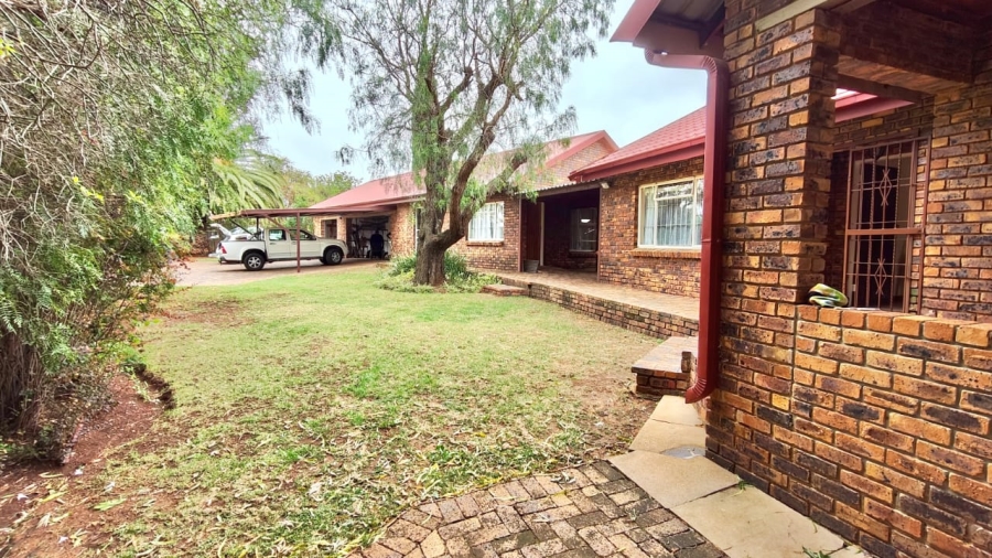 4 Bedroom Property for Sale in Vaal Marina Gauteng