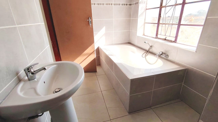 Commercial Property for Sale in Helderstrome AH Gauteng