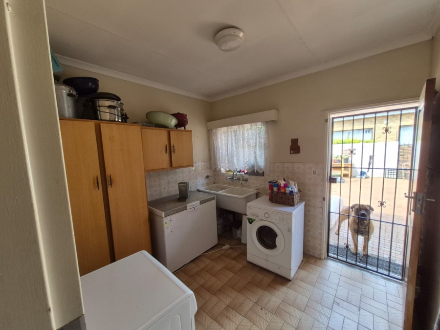 4 Bedroom Property for Sale in Wingate Park Gauteng