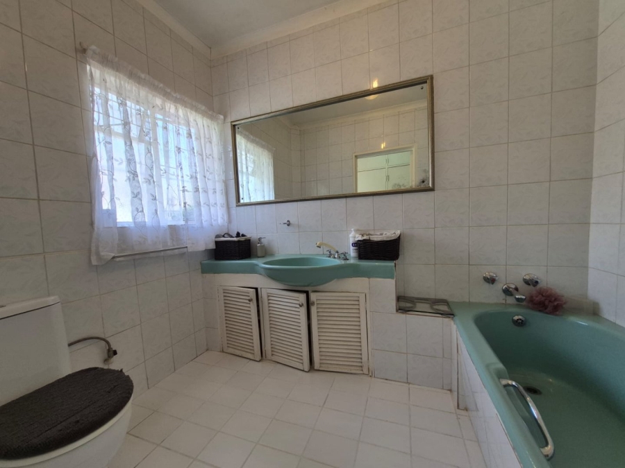 4 Bedroom Property for Sale in Wingate Park Gauteng