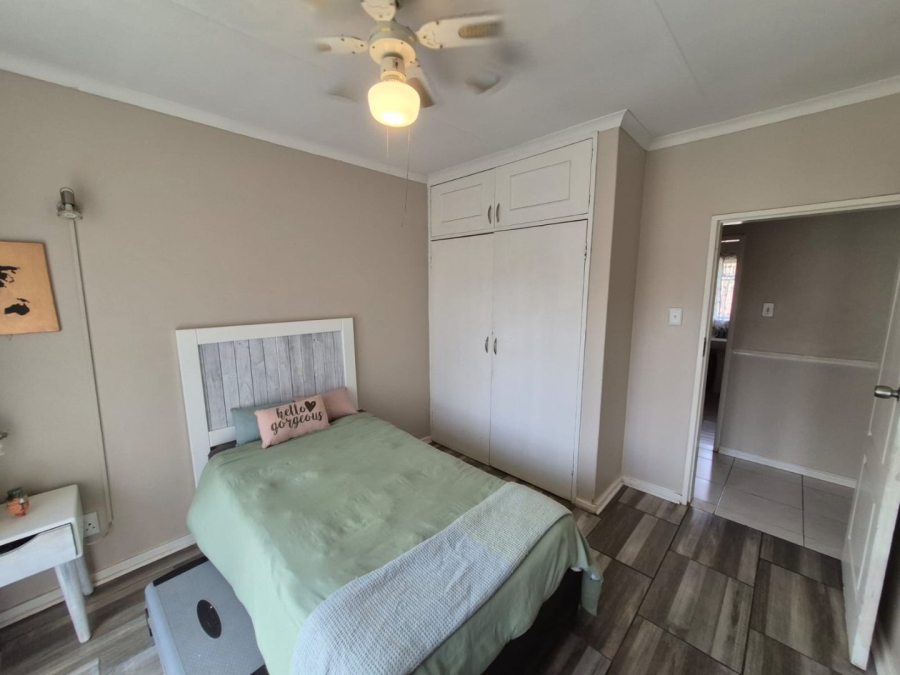 4 Bedroom Property for Sale in Wingate Park Gauteng