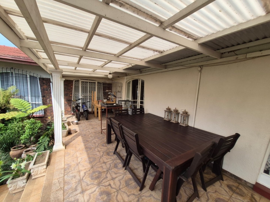 4 Bedroom Property for Sale in Wingate Park Gauteng