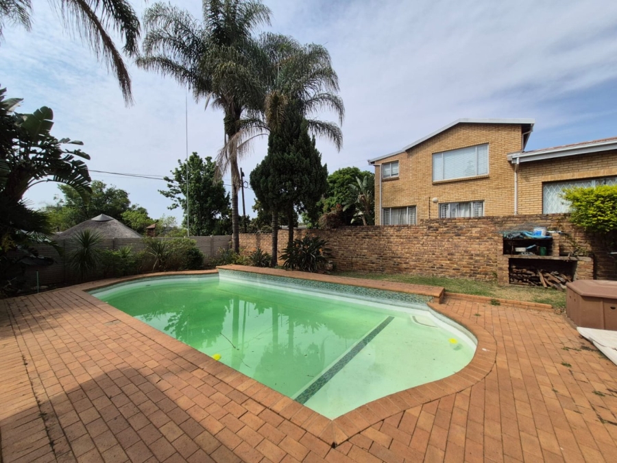 4 Bedroom Property for Sale in Wingate Park Gauteng