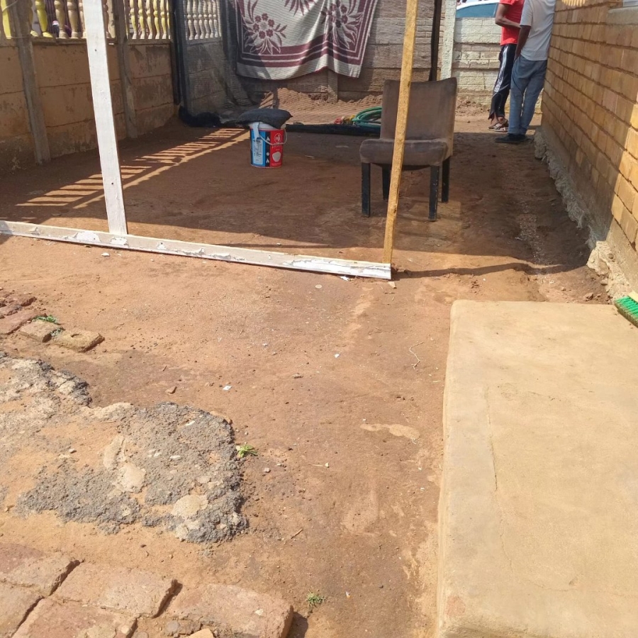 2 Bedroom Property for Sale in Daveyton Gauteng