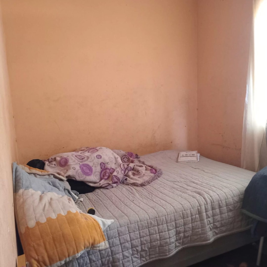 2 Bedroom Property for Sale in Daveyton Gauteng