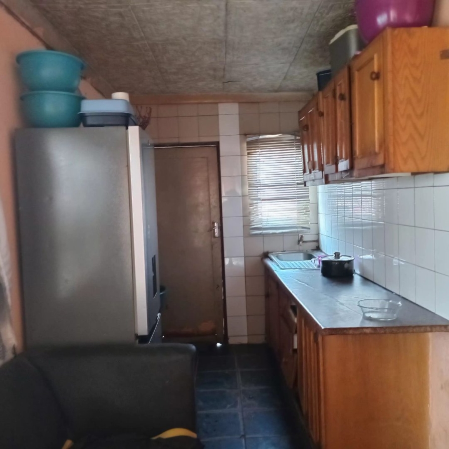 2 Bedroom Property for Sale in Daveyton Gauteng