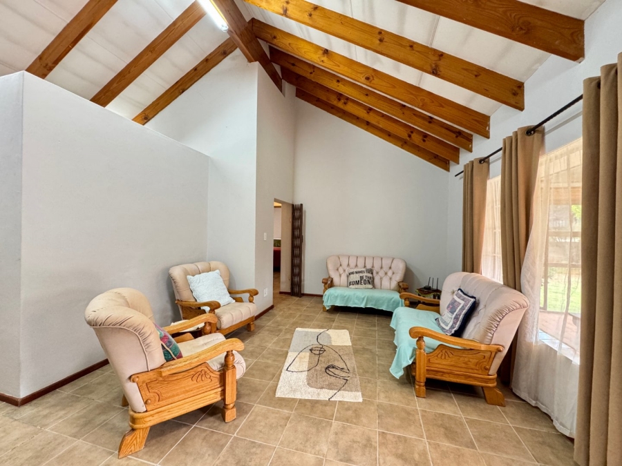 4 Bedroom Property for Sale in Pierre Van Ryneveld Gauteng
