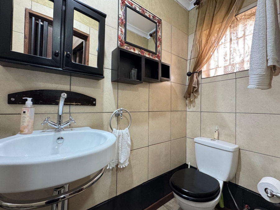 4 Bedroom Property for Sale in Pierre Van Ryneveld Gauteng