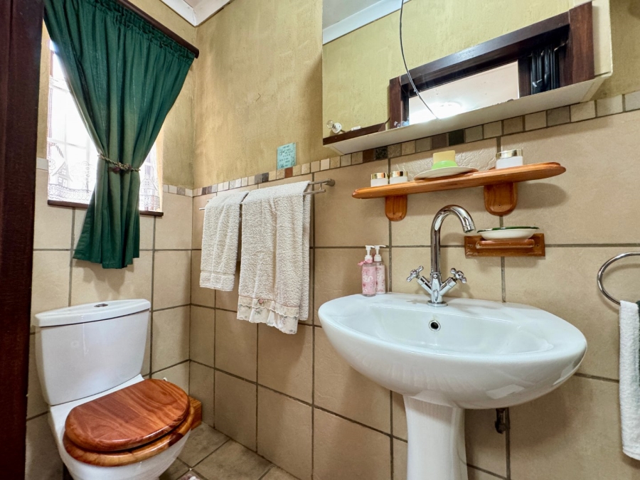4 Bedroom Property for Sale in Pierre Van Ryneveld Gauteng