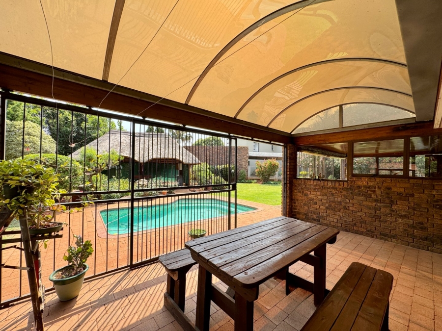 4 Bedroom Property for Sale in Pierre Van Ryneveld Gauteng