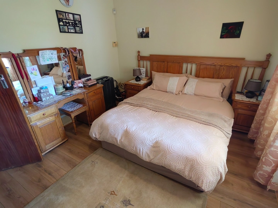 5 Bedroom Property for Sale in Sophiatown Gauteng