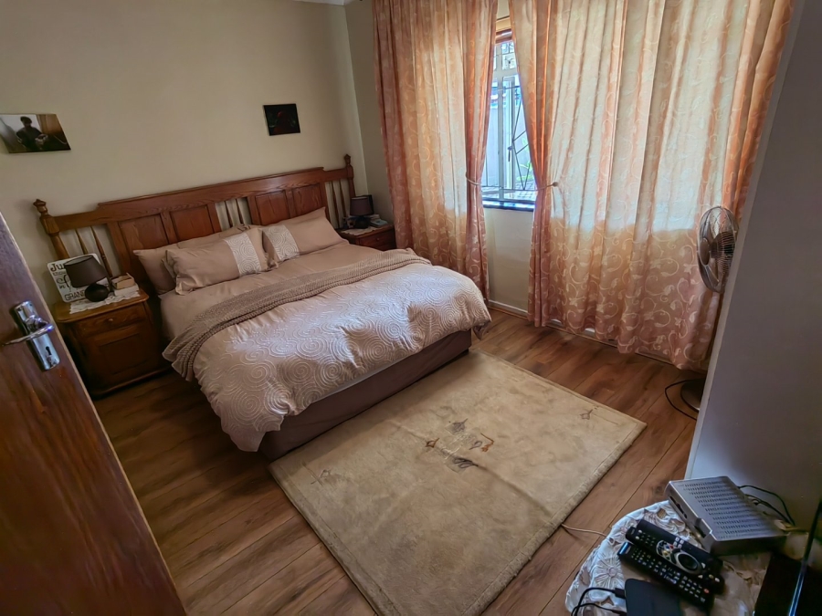 5 Bedroom Property for Sale in Sophiatown Gauteng