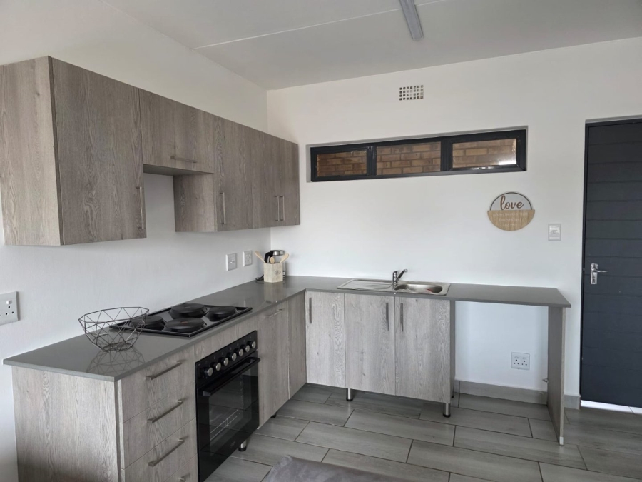 3 Bedroom Property for Sale in Albertsdal Gauteng