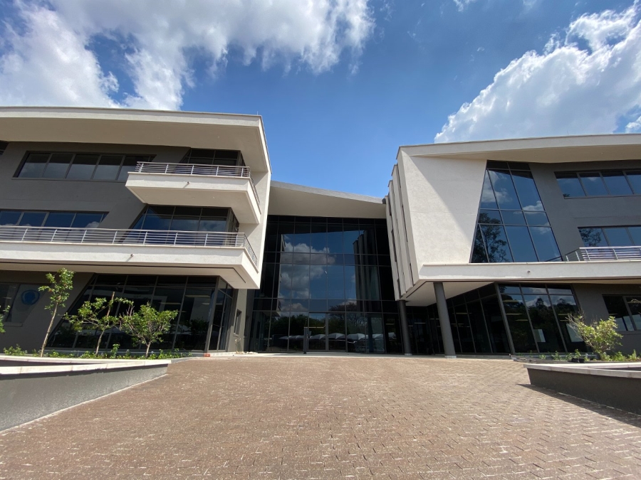 To Let commercial Property for Rent in Die Hoewes Gauteng