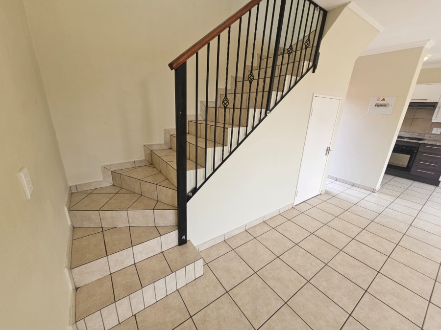 To Let 3 Bedroom Property for Rent in Raslouw Gauteng