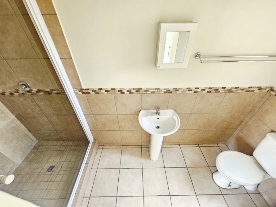 To Let 3 Bedroom Property for Rent in Raslouw Gauteng