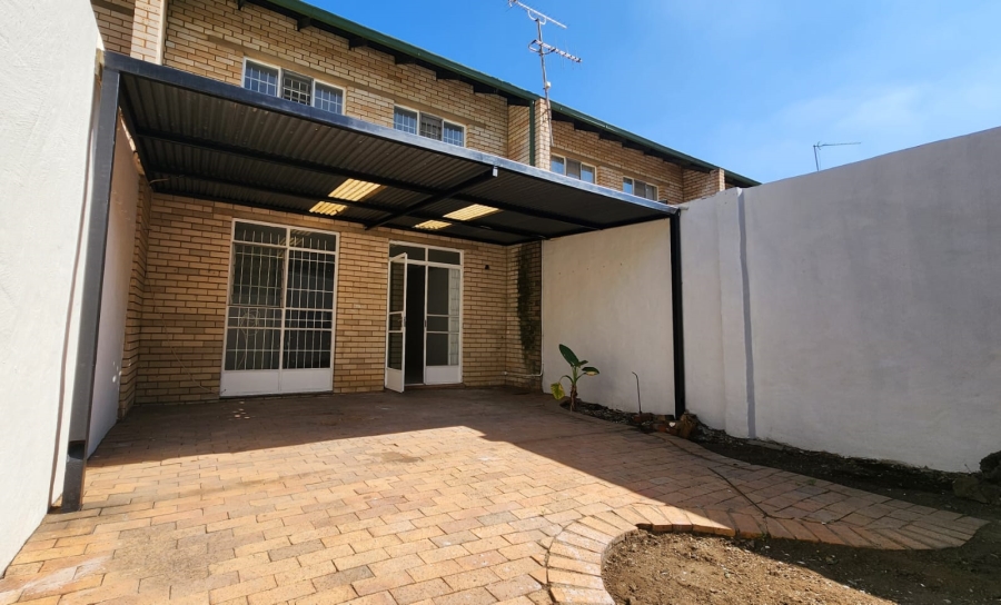 3 Bedroom Property for Sale in Silverton Gauteng