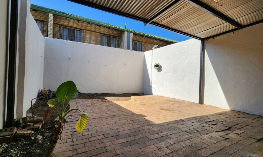 3 Bedroom Property for Sale in Silverton Gauteng