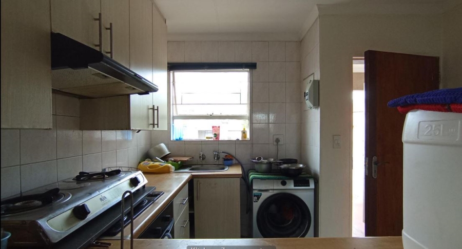 2 Bedroom Property for Sale in Vorna Valley Gauteng