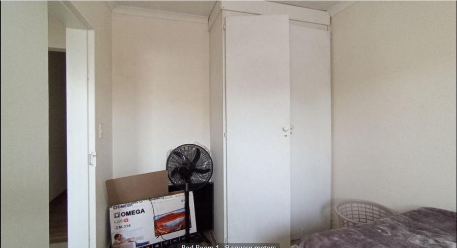 2 Bedroom Property for Sale in Vorna Valley Gauteng