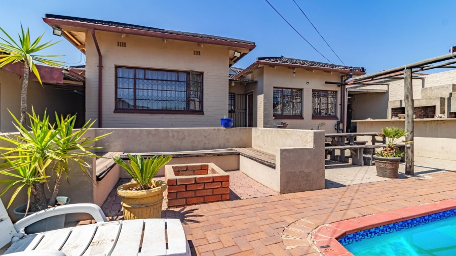 3 Bedroom Property for Sale in The Hill Gauteng