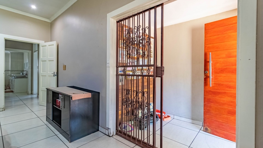 3 Bedroom Property for Sale in The Hill Gauteng