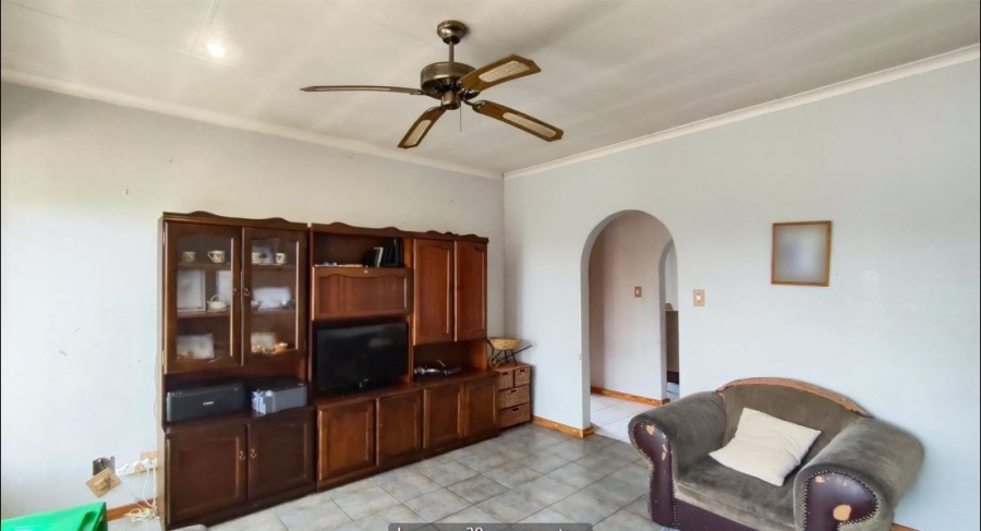 3 Bedroom Property for Sale in Birchleigh North Gauteng