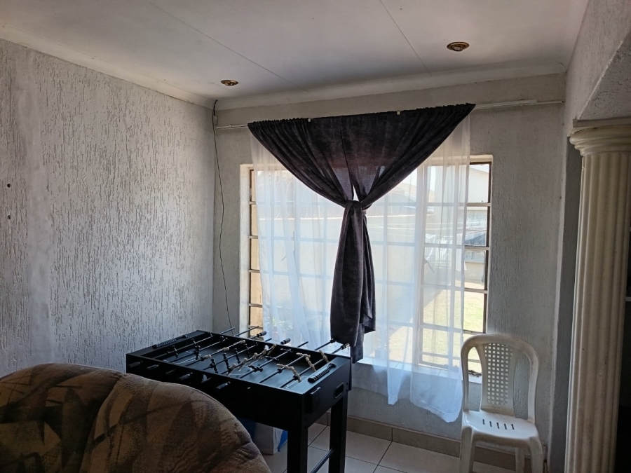 3 Bedroom Property for Sale in Lenasia South Gauteng