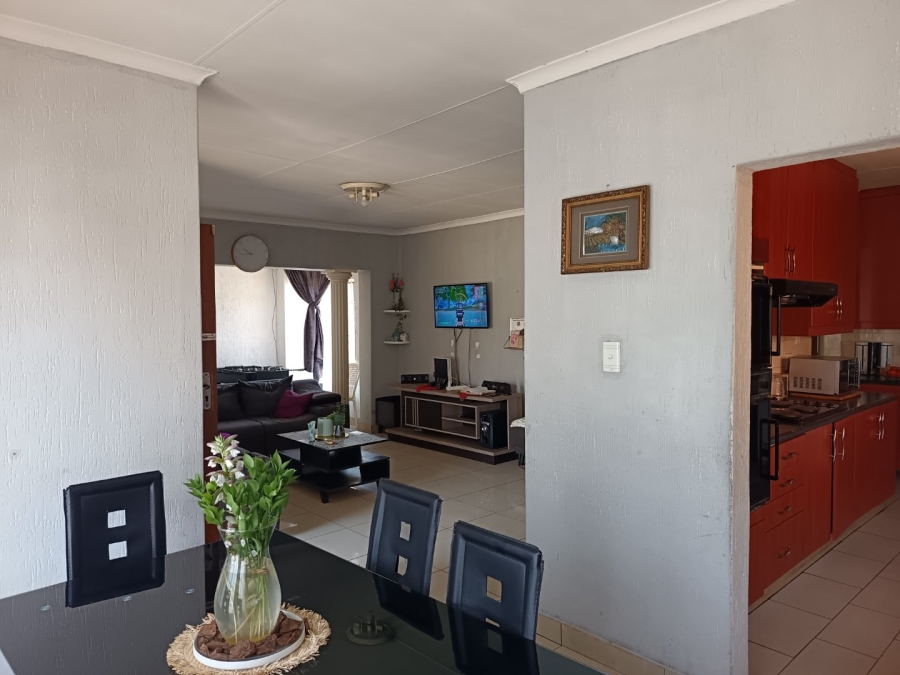 3 Bedroom Property for Sale in Lenasia South Gauteng
