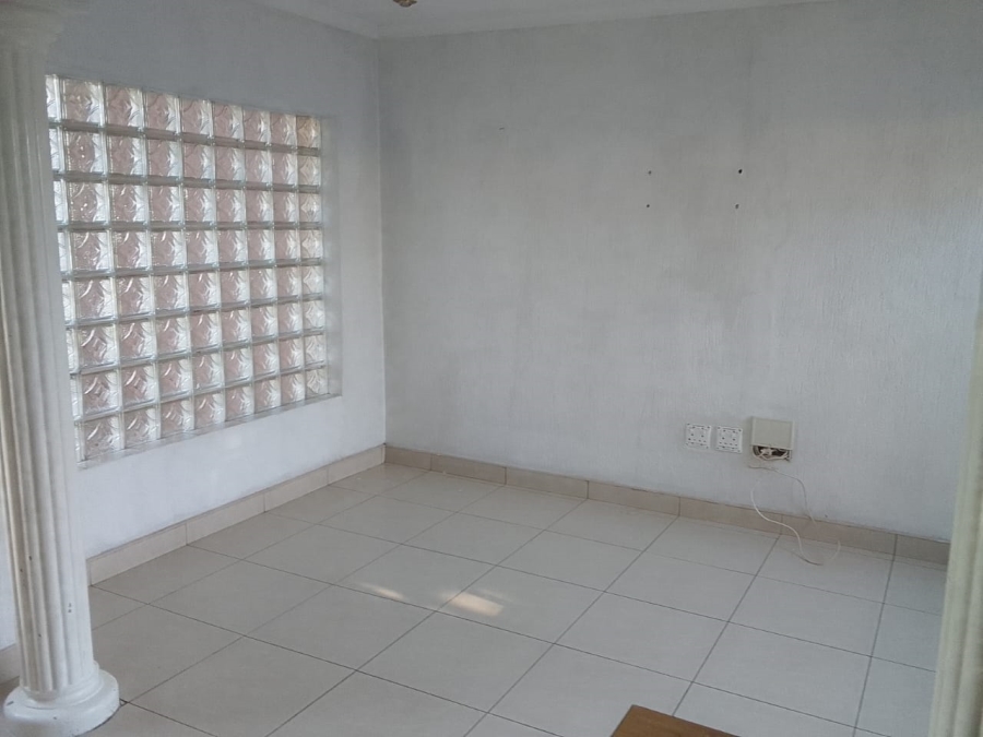 3 Bedroom Property for Sale in Lenasia South Gauteng