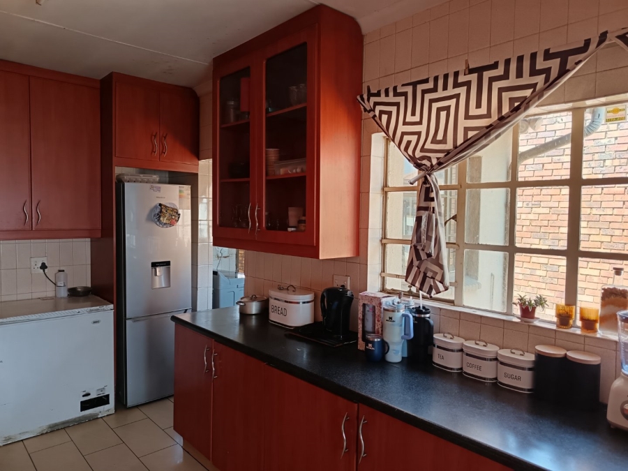 3 Bedroom Property for Sale in Lenasia South Gauteng