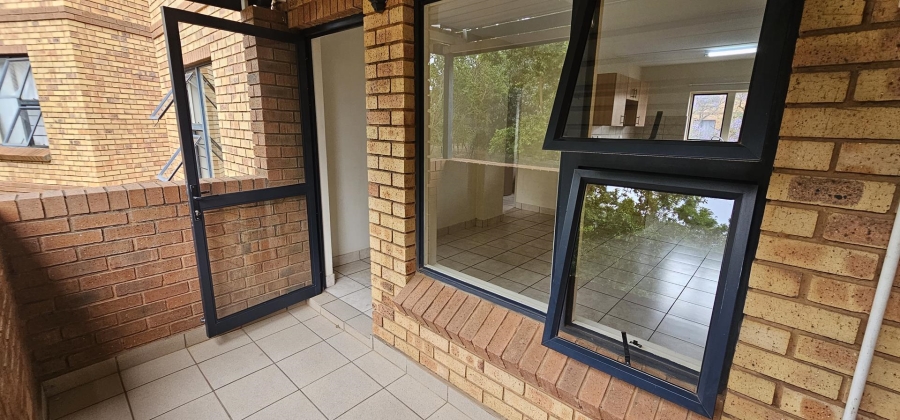 2 Bedroom Property for Sale in Olympus AH Gauteng