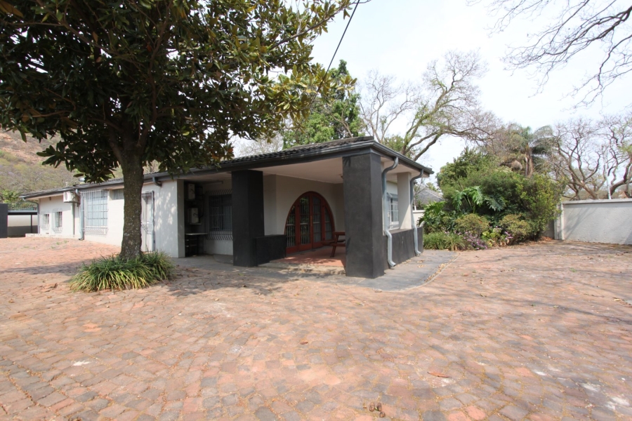 12 Bedroom Property for Sale in Riviera Gauteng