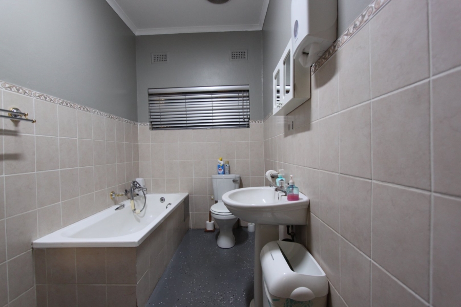 12 Bedroom Property for Sale in Riviera Gauteng