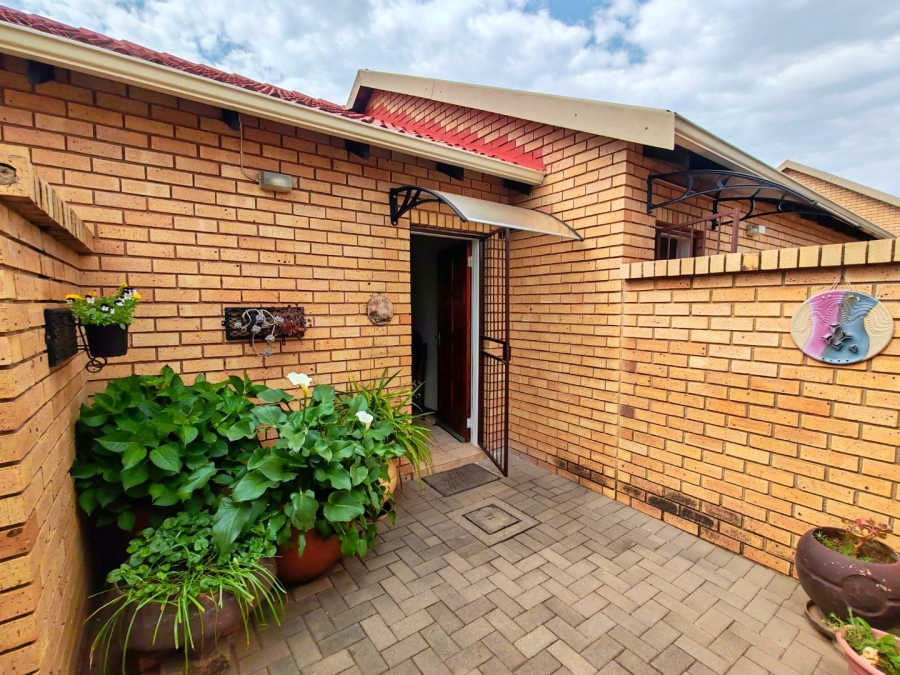 3 Bedroom Property for Sale in Montana Gauteng
