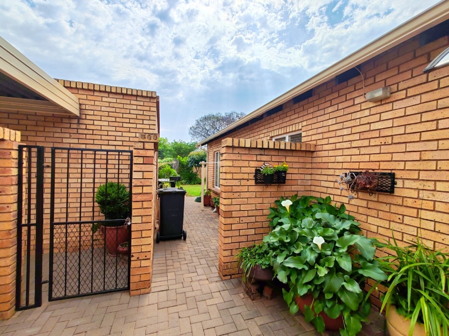 3 Bedroom Property for Sale in Montana Gauteng