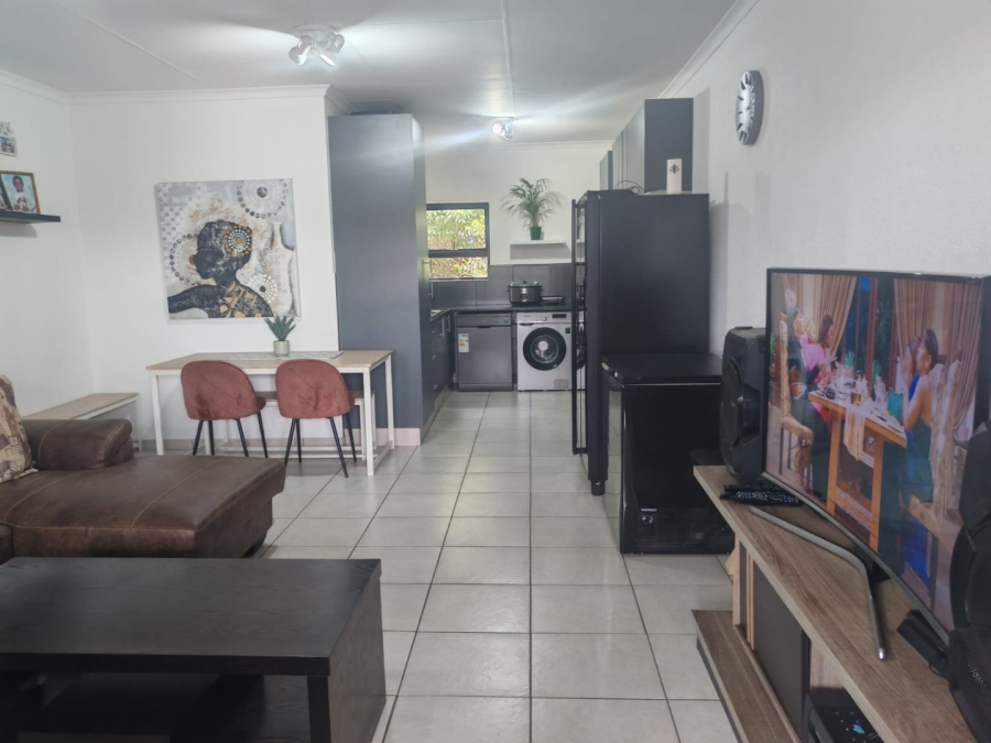 To Let 3 Bedroom Property for Rent in Ravenswood Gauteng