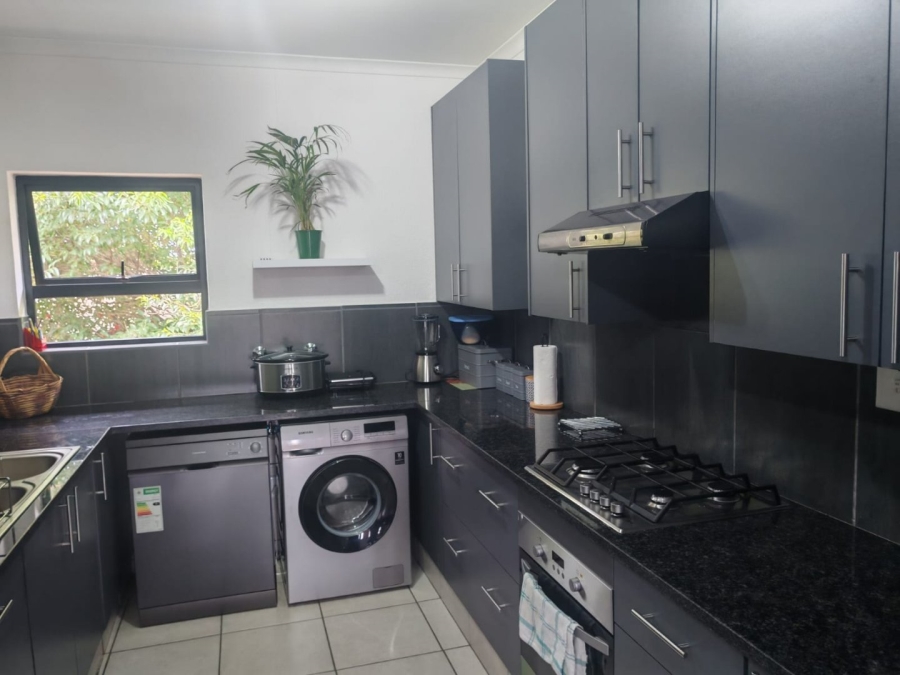 To Let 3 Bedroom Property for Rent in Ravenswood Gauteng