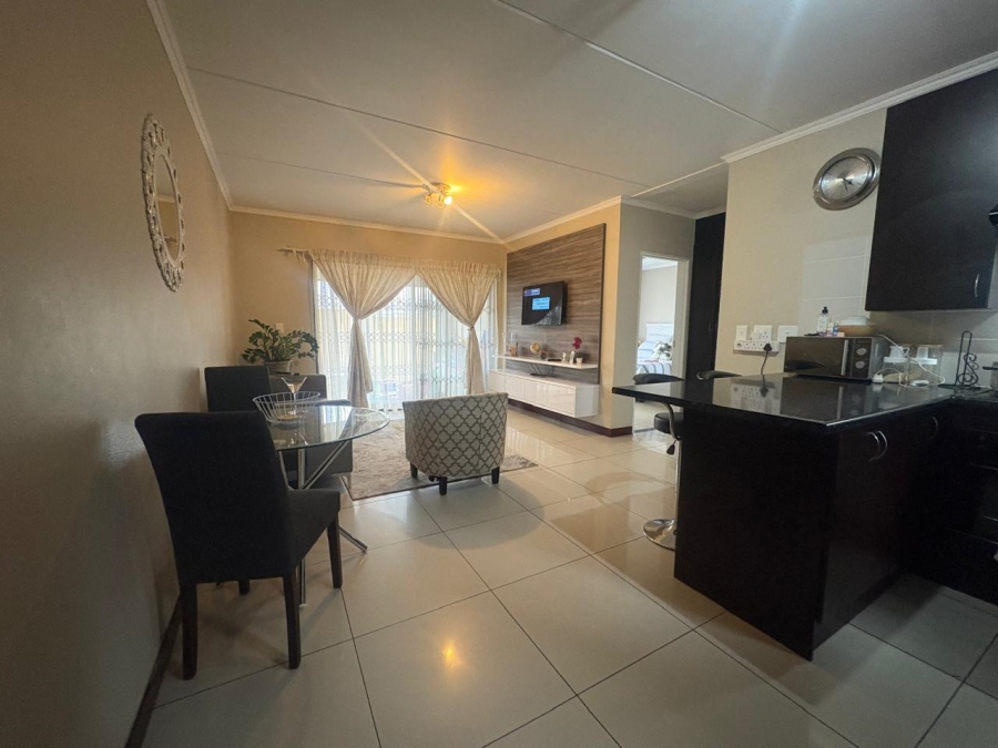 To Let 2 Bedroom Property for Rent in Carlswald Gauteng
