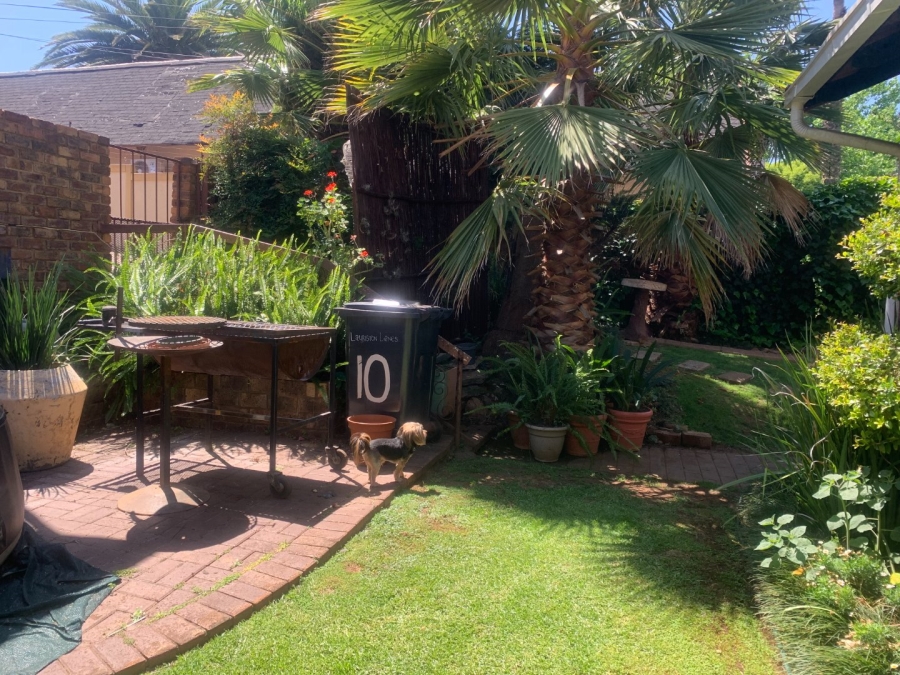 To Let 3 Bedroom Property for Rent in Valhalla Gauteng