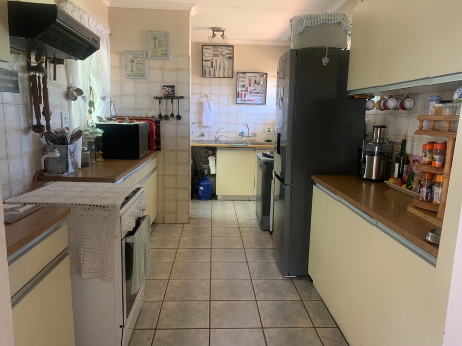 To Let 3 Bedroom Property for Rent in Valhalla Gauteng
