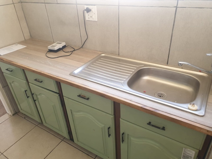 2 Bedroom Property for Sale in Moregloed Gauteng