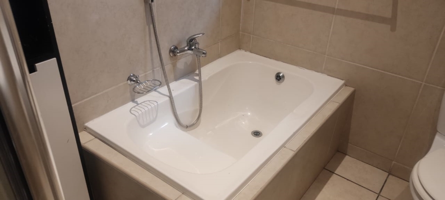 To Let 3 Bedroom Property for Rent in Suideroord Gauteng
