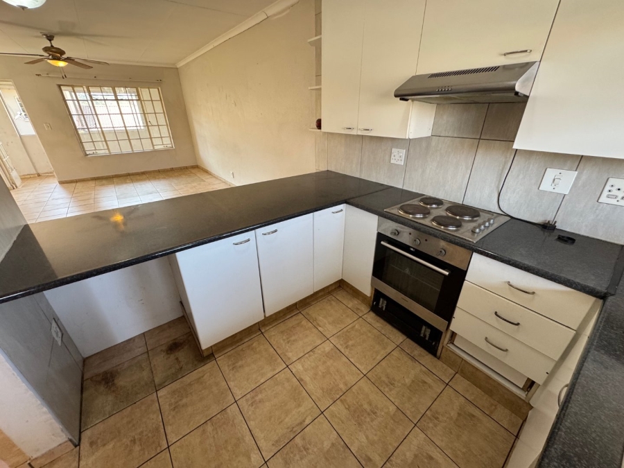2 Bedroom Property for Sale in Freeway Park Gauteng