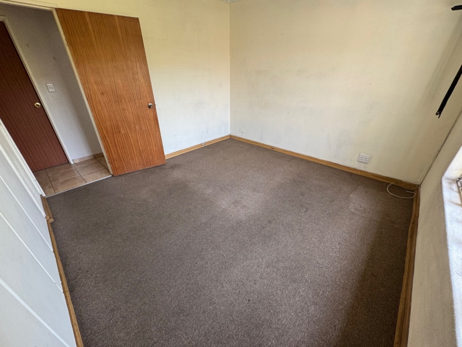 2 Bedroom Property for Sale in Freeway Park Gauteng