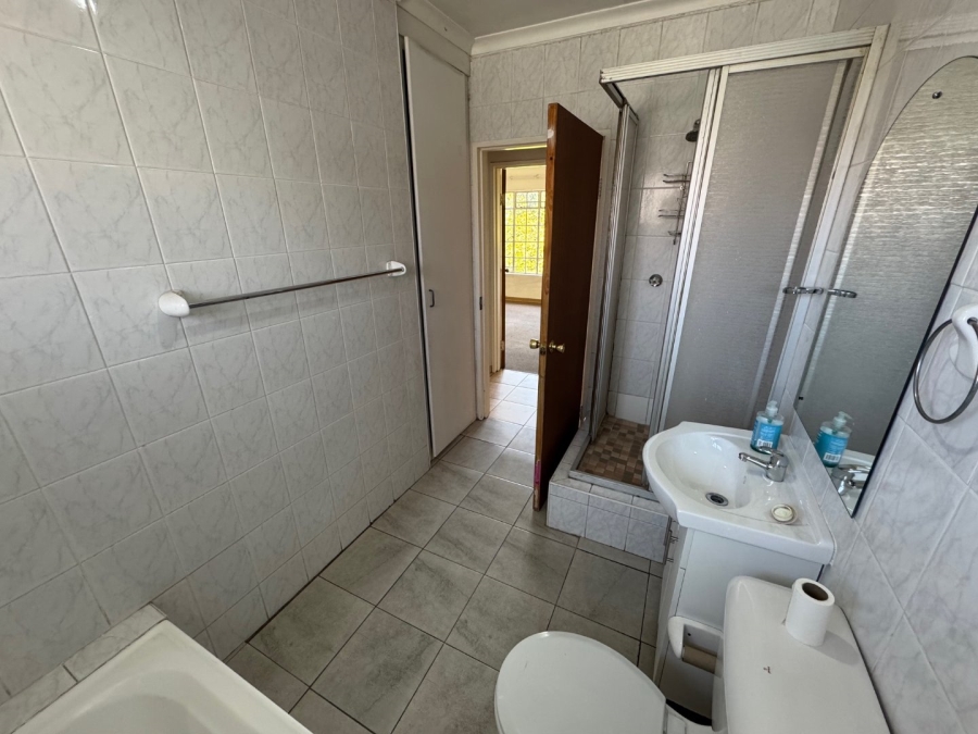 2 Bedroom Property for Sale in Freeway Park Gauteng