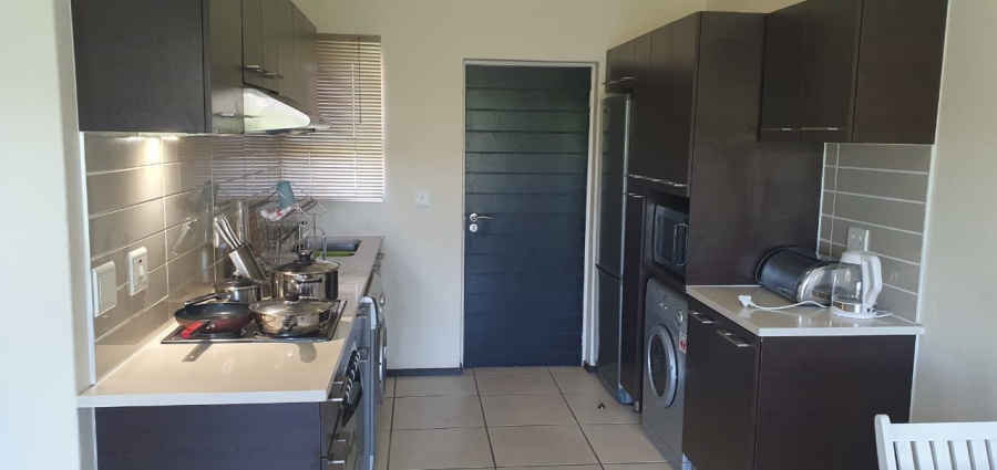 To Let 2 Bedroom Property for Rent in Noordwyk Gauteng