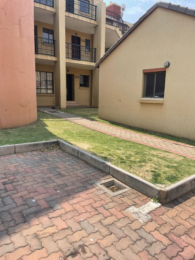 2 Bedroom Property for Sale in Sagewood Gauteng