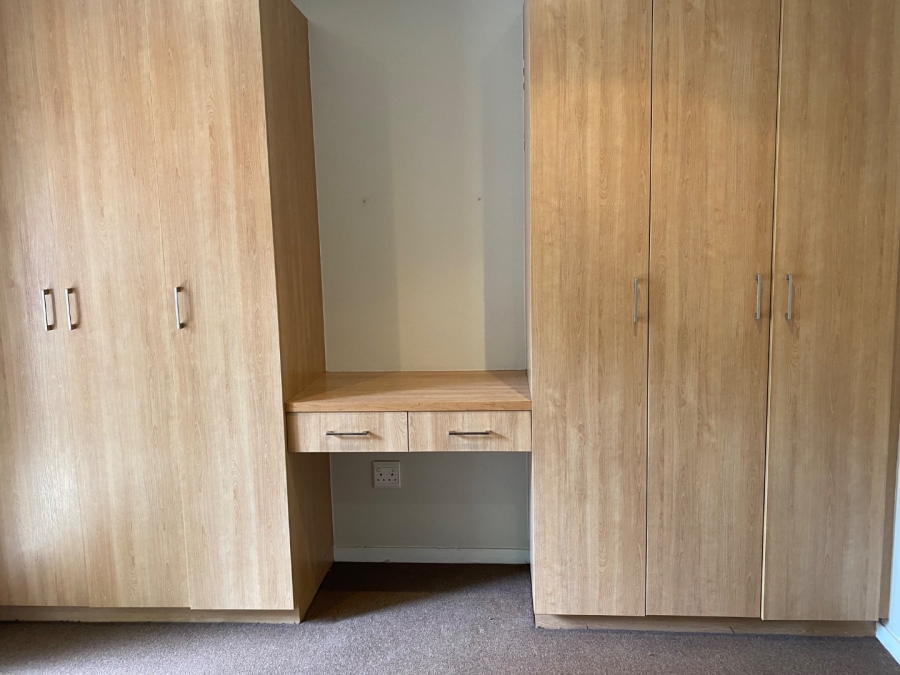 1 Bedroom Property for Sale in Blackheath Gauteng