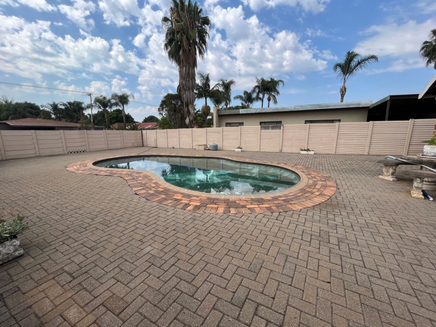 3 Bedroom Property for Sale in Pretoria North Gauteng